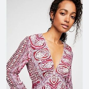 Free People WILD AND FREE PAISLEY CROP TOP SIZE MEDIUM